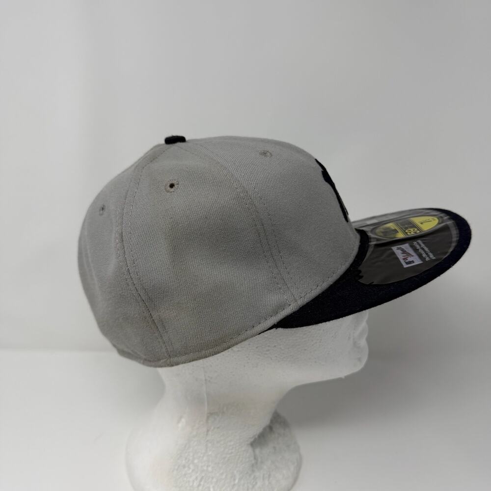 SOLD OUT - Picture 4 of 8
